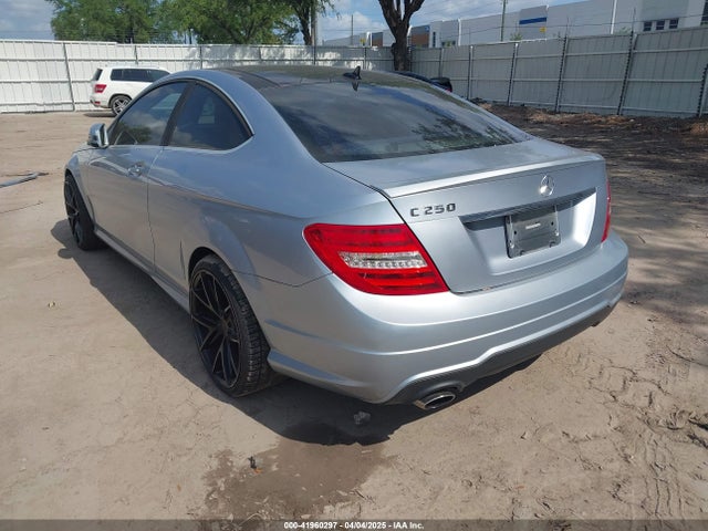 Aukcja sprzedaży 2013 Mercedes-benz C 250, vin: WDDGJ4HB0DF995087, numer aukcji: 41960297