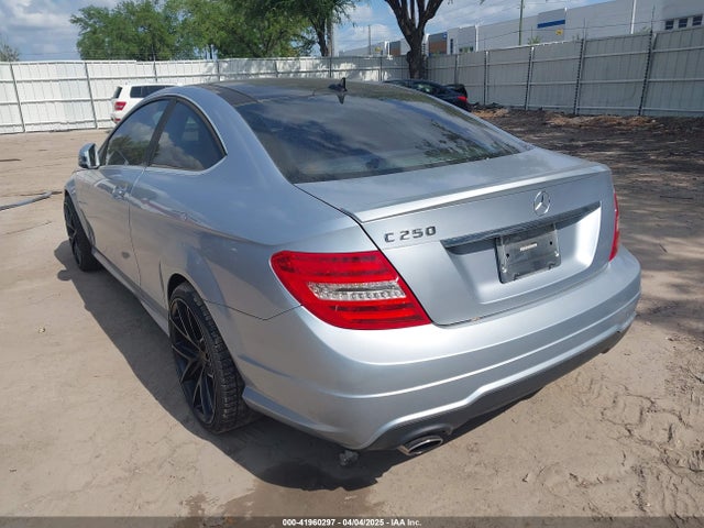 Aukcja sprzedaży 2013 Mercedes-benz C 250, vin: WDDGJ4HB0DF995087, numer aukcji: 41960297