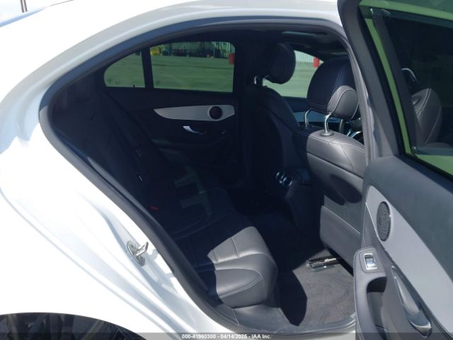 2021 MERCEDES-BENZ C 300 W1KWF8DB9MR611445 Photo 7