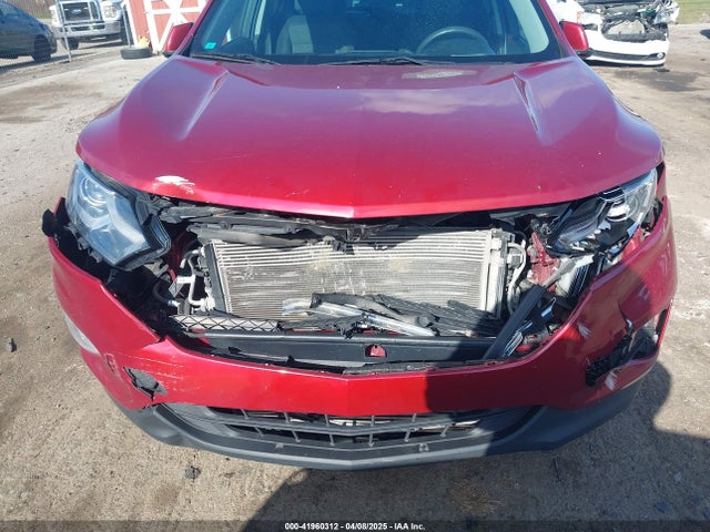 3GNAXJEV0JL373030 Chevrolet EQUINOX LT