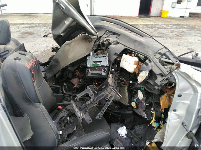 4T1BF1FK9EU370946 Toyota CAMRY SE