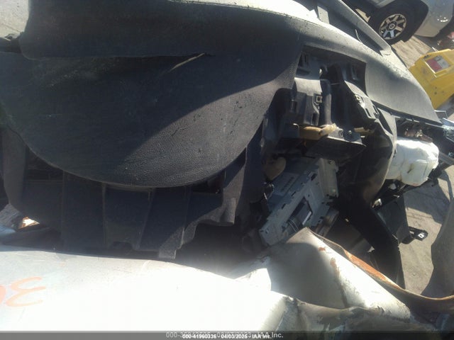 4T1BF1FK9EU370946 Toyota CAMRY SE