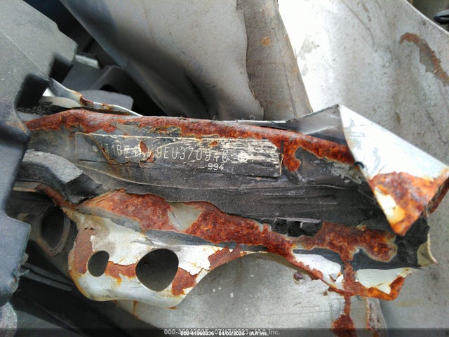 4T1BF1FK9EU370946 Toyota CAMRY SE