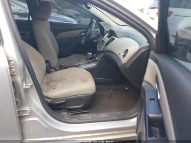 1G1PC5SB5E7403383 Chevrolet Cruze 1lt Auto