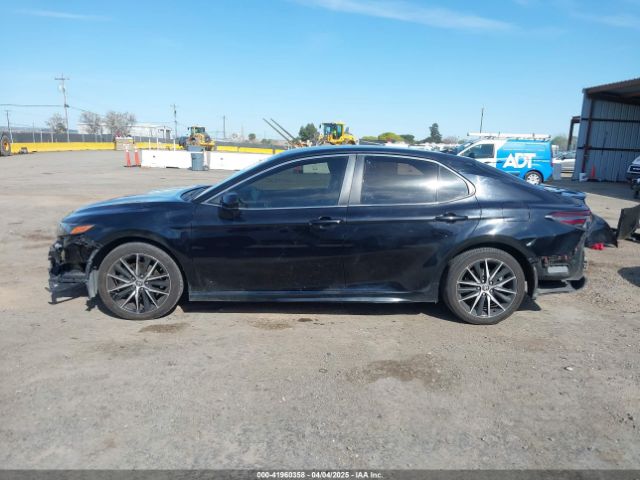 4T1G11AK3MU413008 Toyota CAMRY SE