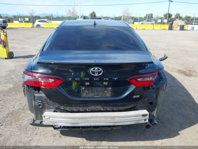 4T1G11AK3MU413008 Toyota CAMRY SE