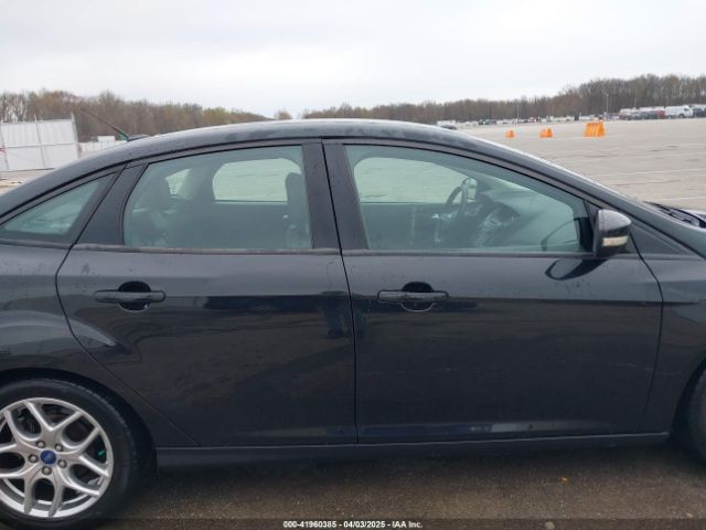 1FADP3F28FL229711 Ford FOCUS SE
