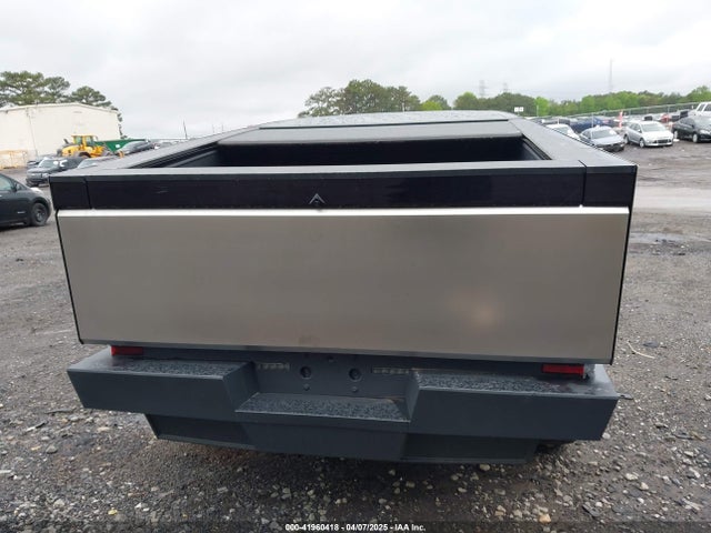Tesla Cybertruck All-wheel Drive 2024 7G2CEHED7RA041694 Image 15