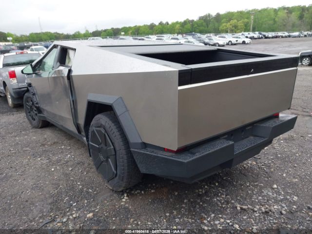 2024 TESLA CYBERTRUCK 7G2CEHED7RA041694 Photo 2