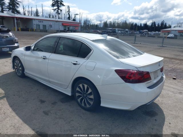 1HGCR6F75FA002034 Honda Accord Hybrid Touring