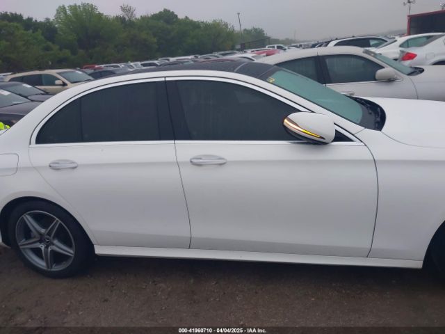 WDDZF4JB6JA388852 Mercedes-Benz E 300