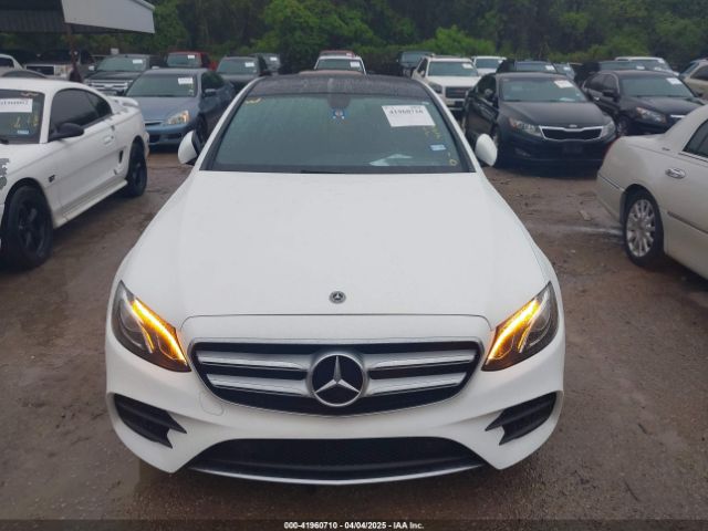 WDDZF4JB6JA388852 Mercedes-Benz E 300