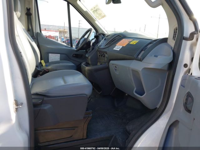 1FDYR5ZM8JKA99714 Ford Transit-250 Cab