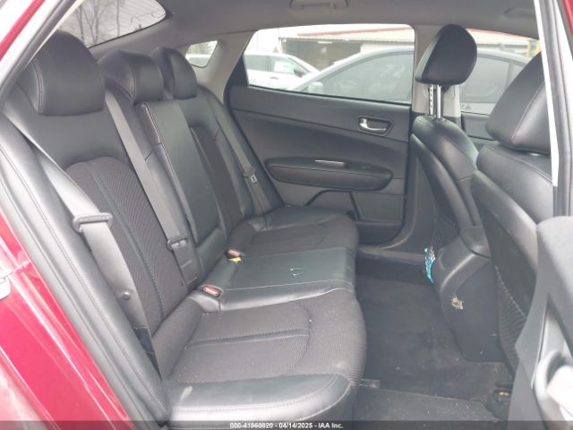 5XXGT4L37LG425981 KIA Optima S