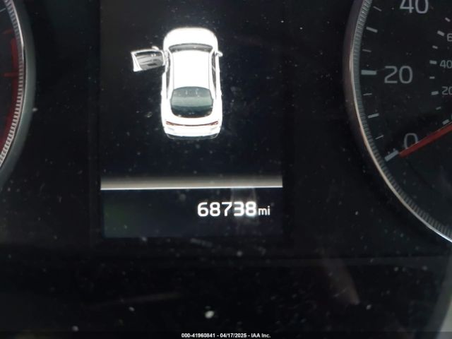 5XXG14J2XNG103712 KIA K5 LXS