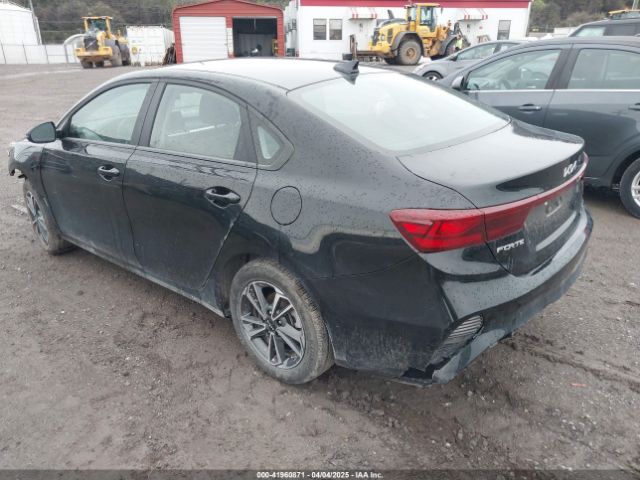 3KPF24AD4RE744900 KIA Forte Lxs