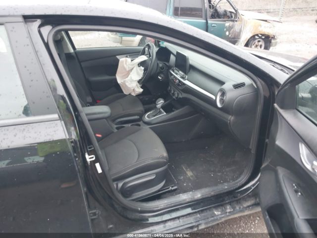 3KPF24AD4RE744900 KIA Forte Lxs