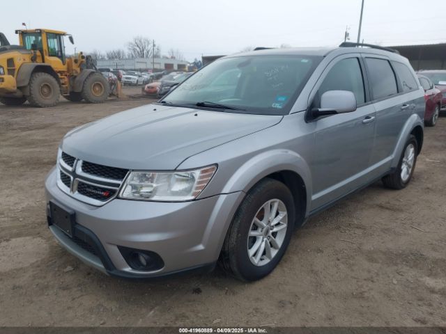 3C4PDCBBXKT810874 Dodge JOURNEY SE