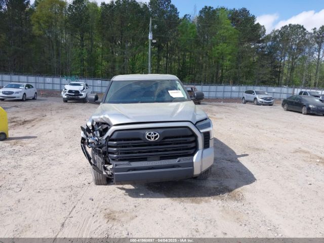 5TFLA5DB8NX025830 Toyota Tundra Sr5