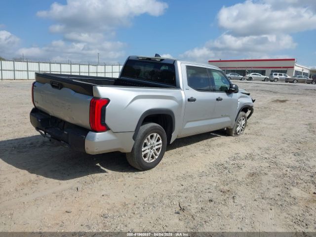 5TFLA5DB8NX025830 Toyota Tundra Sr5