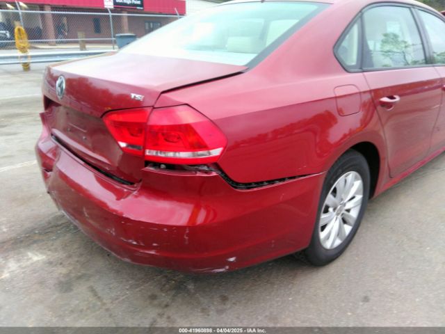 1VWAS7A36FC044461 Volkswagen Passat 1.8t Wolfsburg Edition