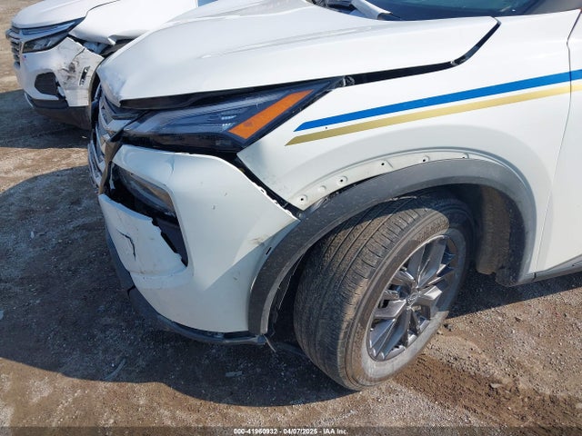 5N1BT3AB4SC777425 Nissan Rogue S Intelligent Awd