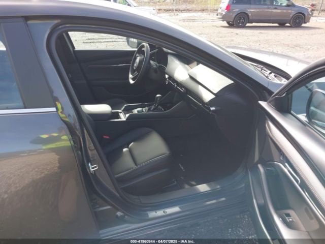 JM1BPALM2R1720965 Mazda Mazda3 2.5 S Preferred