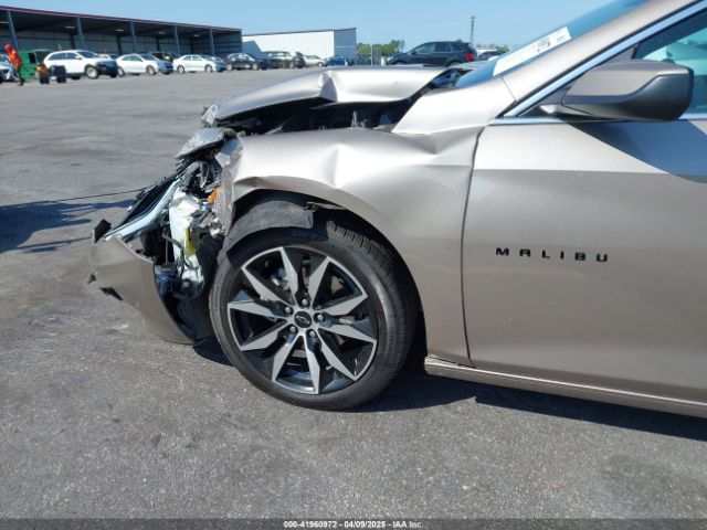 1G1ZG5ST1RF177778 Chevrolet Malibu Fwd Rs