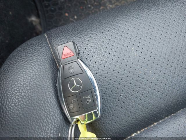 WDDGF8AB2EG252610 Mercedes-Benz C 300 Luxury 4matic/sport 4matic