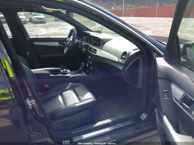 WDDGF8AB2EG252610 Mercedes-Benz C 300 Luxury 4matic/sport 4matic