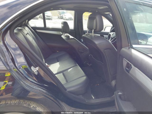 WDDGF8AB2EG252610 Mercedes-Benz C 300 Luxury 4matic/sport 4matic
