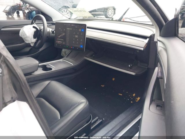 5YJ3E1EA5MF976255 Tesla Model 3 Standard Range Plus Rear-wheel Drive