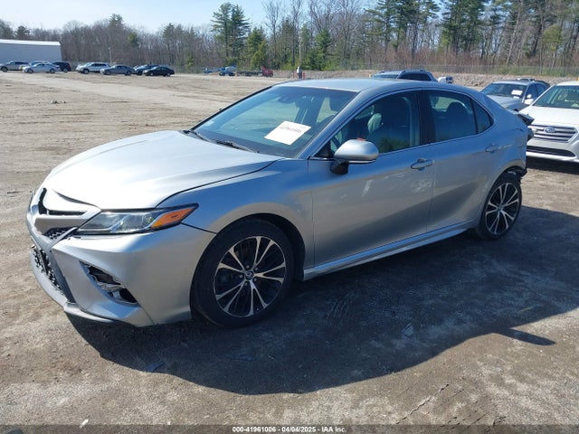 4T1B11HK8JU625480 Toyota CAMRY SE
