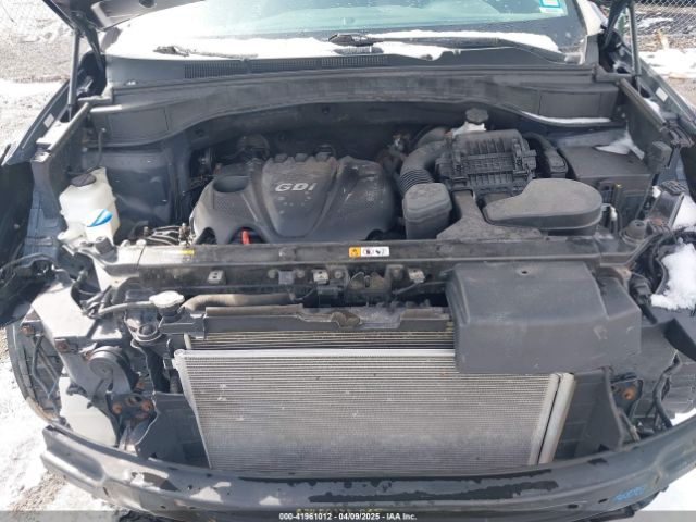 5XYZUDLB0GG371244 Hyundai Santa Fe Sport 2.4l
