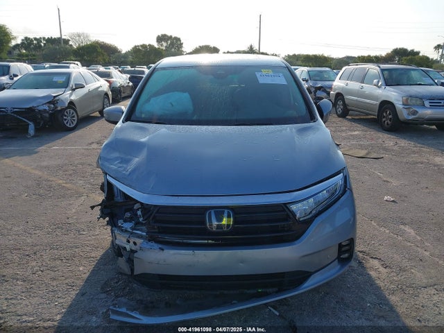Honda Odyssey Touring 2023 5FNRL6H86PB020700 Image 12
