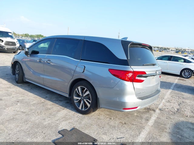 Honda Odyssey Touring 2023 5FNRL6H86PB020700 Image 3