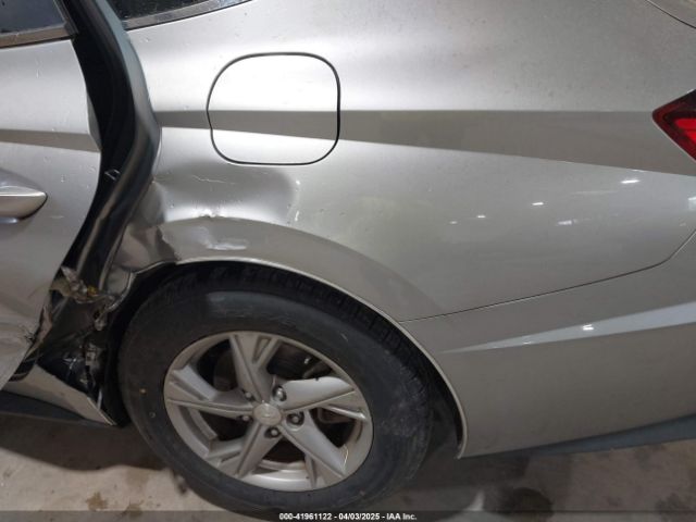 5NPEG4JA5MH077827 Hyundai SONATA SE