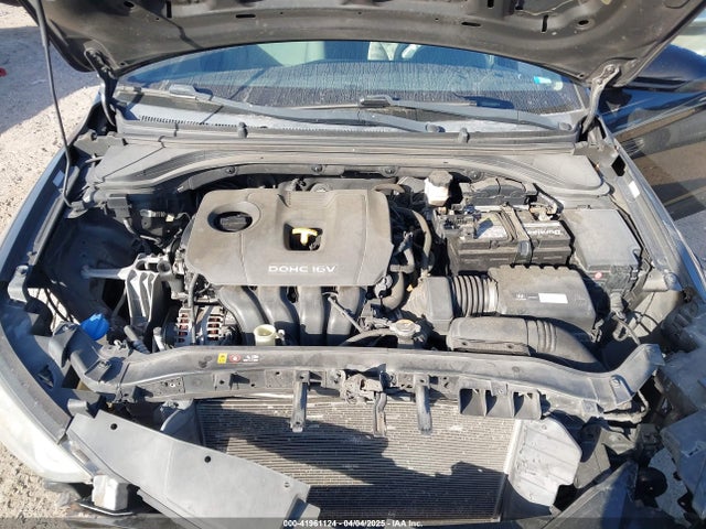 KMHD74LF1HU058770 Hyundai ELANTRA SE