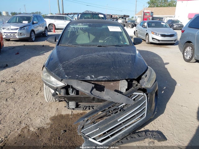 KMHD74LF1HU058770 Hyundai ELANTRA SE