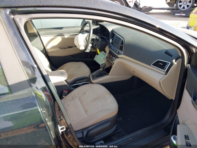 KMHD74LF1HU058770 Hyundai ELANTRA SE