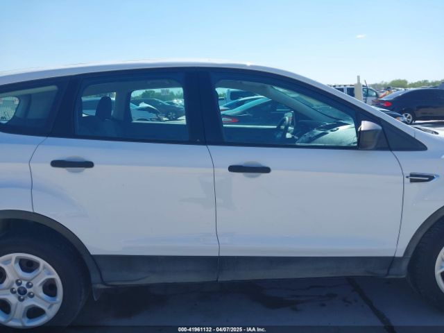 1FMCU0F73KUB00462 Ford ESCAPE S