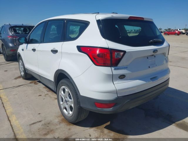 1FMCU0F73KUB00462 Ford ESCAPE S