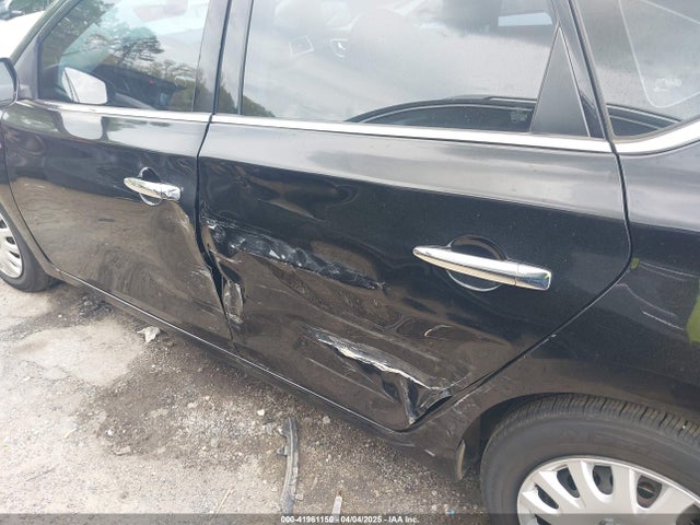 3N1AB7AP6HY308619 Nissan SENTRA SV