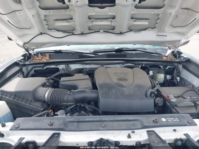 3TMCZ5AN5JM125066 Toyota Tacoma Trd Sport