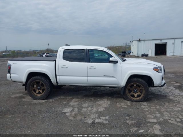 3TMCZ5AN5JM125066 Toyota Tacoma Trd Sport