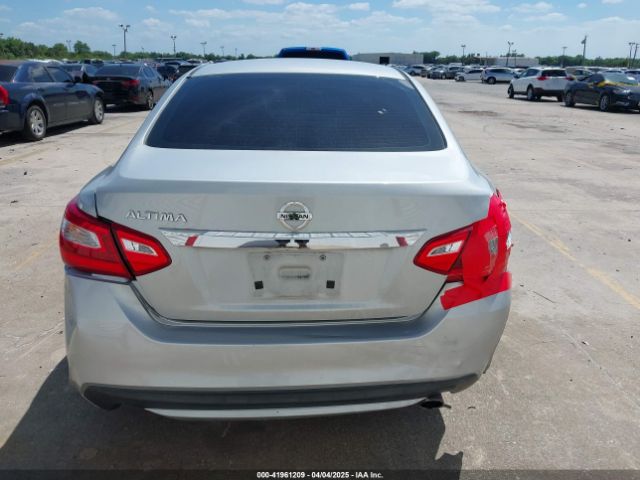1N4AL3AP9HN318342 Nissan Altima 2.5 S