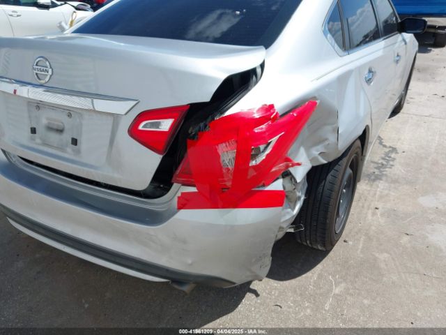 1N4AL3AP9HN318342 Nissan Altima 2.5 S