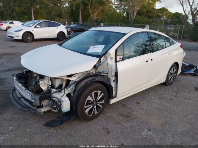 JTDKARFP7H3063573 Toyota Prius Prime Premium