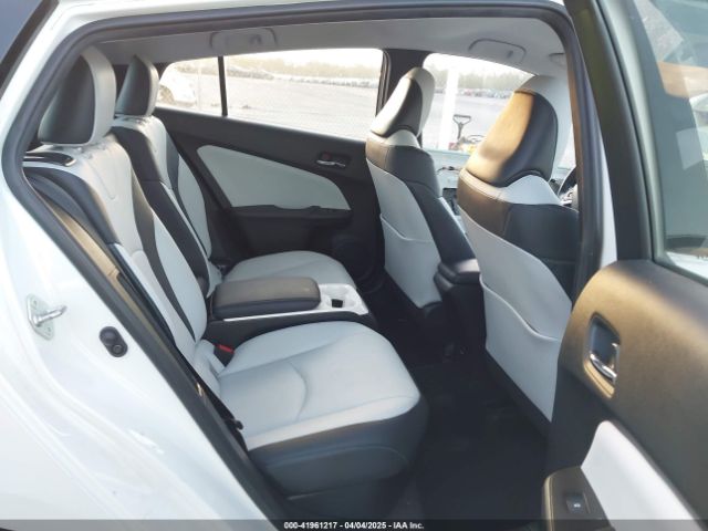 JTDKARFP7H3063573 Toyota Prius Prime Premium