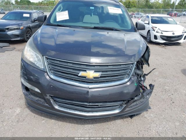 1GNKRFKD8HJ202180 Chevrolet Traverse Ls